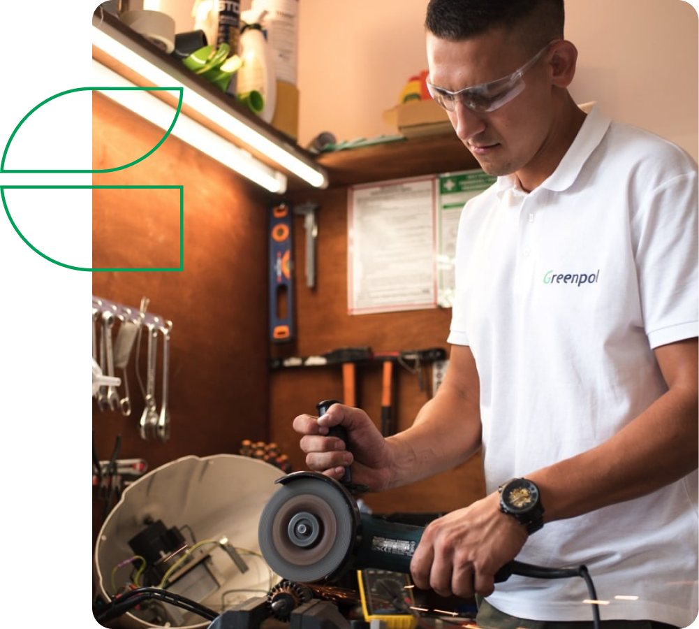 <h3>Naprawa, przegląd i serwis <strong>sprzętu medycznego</strong></h3>
